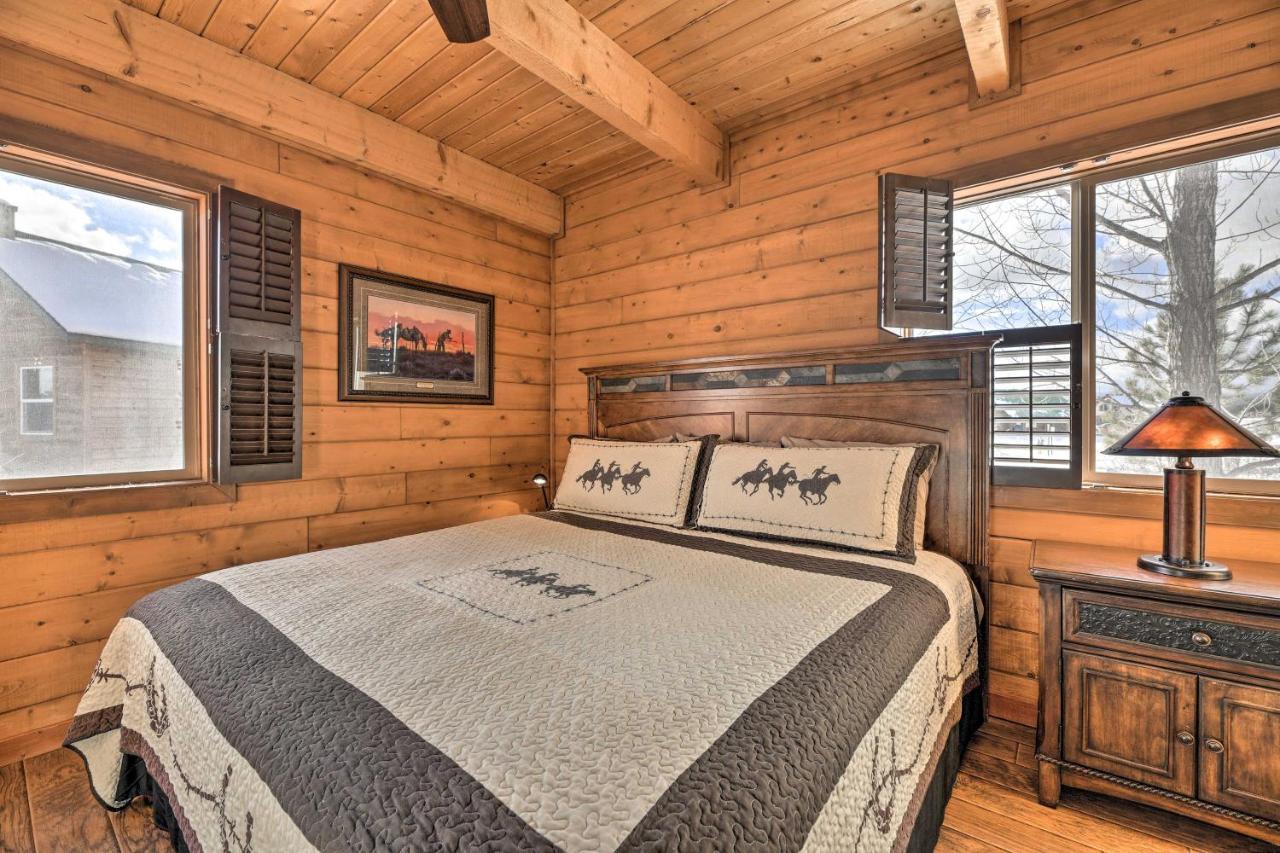 Rustic Village Lake Cabin Escape With Deck And Grill! Pagosa Springs Kültér fotó